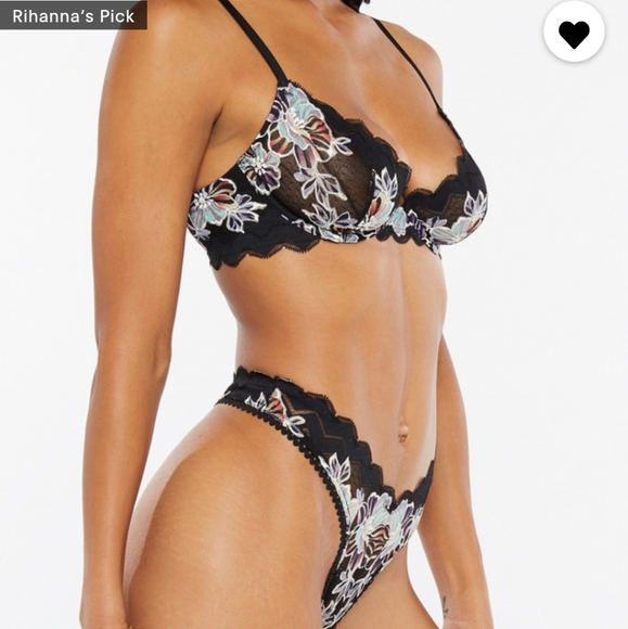 Savage X Fenty Zig Zag Zen Lace Bra and Thong Two Piece Set Bundle - Picture 4 of 13